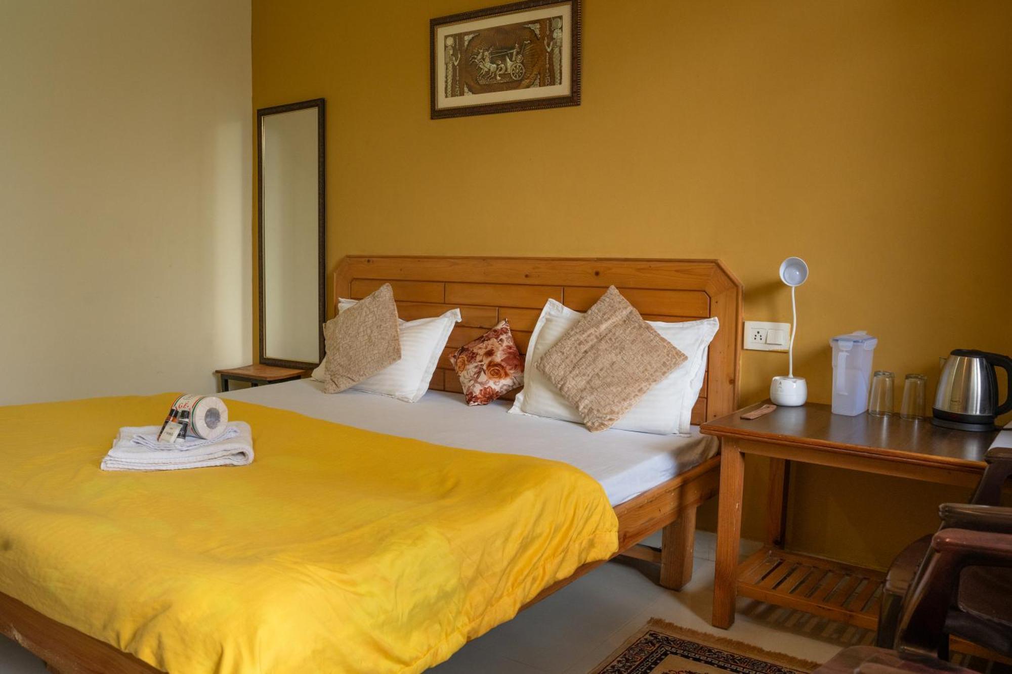 The Unmad - Dharamkot Bed & Breakfast Dharamshala Luaran gambar