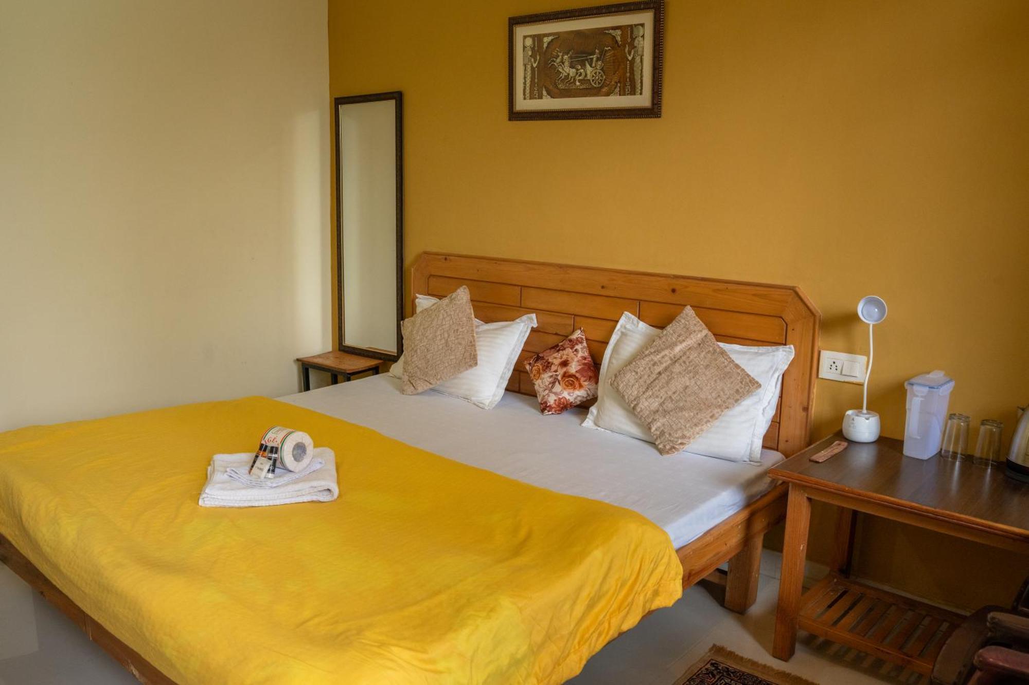 The Unmad - Dharamkot Bed & Breakfast Dharamshala Luaran gambar